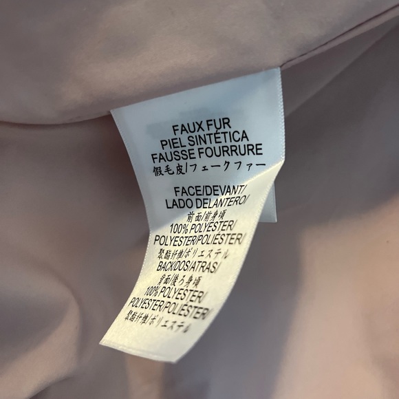 Luxe Pink Faux Fur Coat - Picture 6 of 6